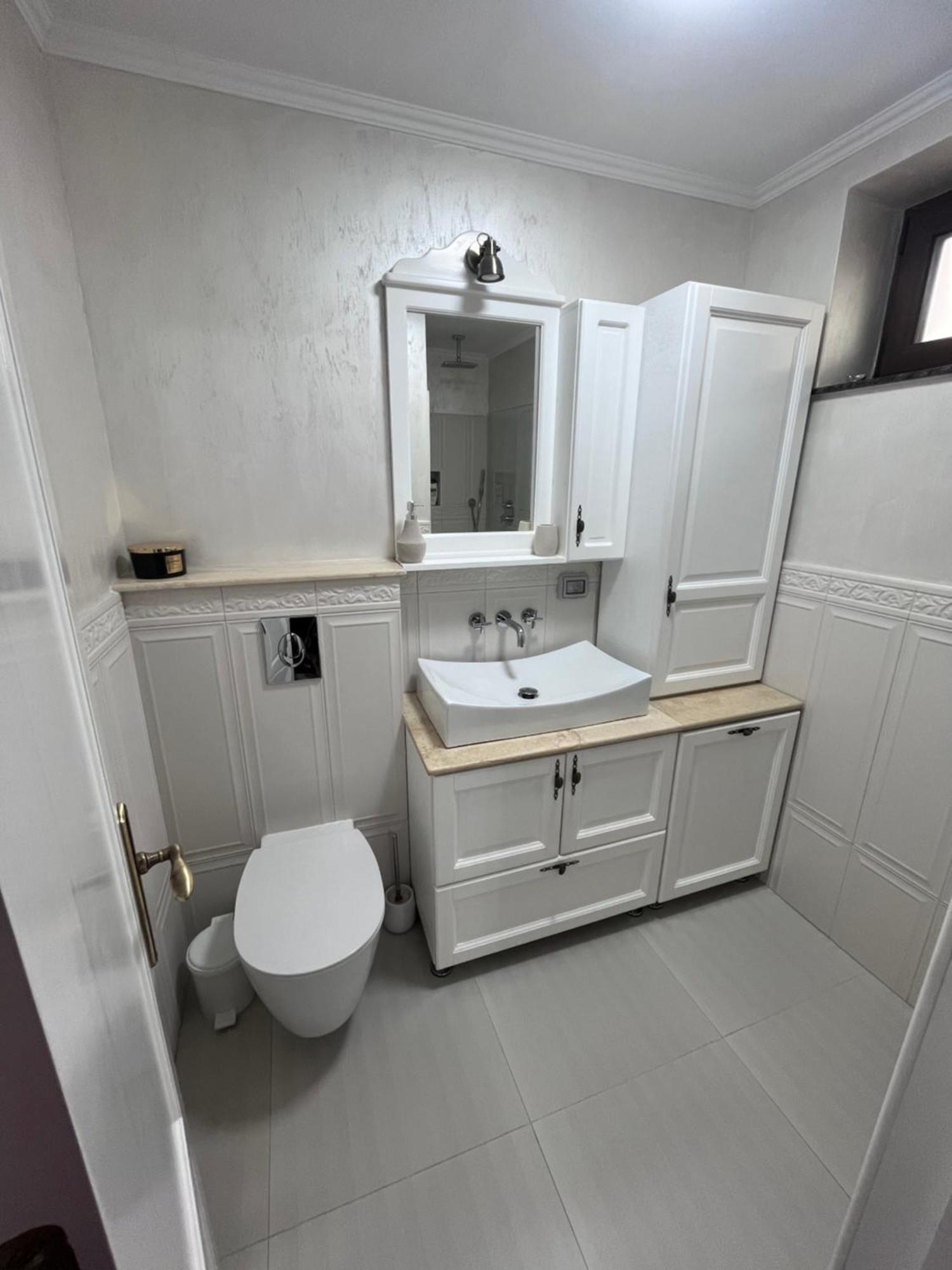 Apartament In Μποτοσάνι Εξωτερικό φωτογραφία